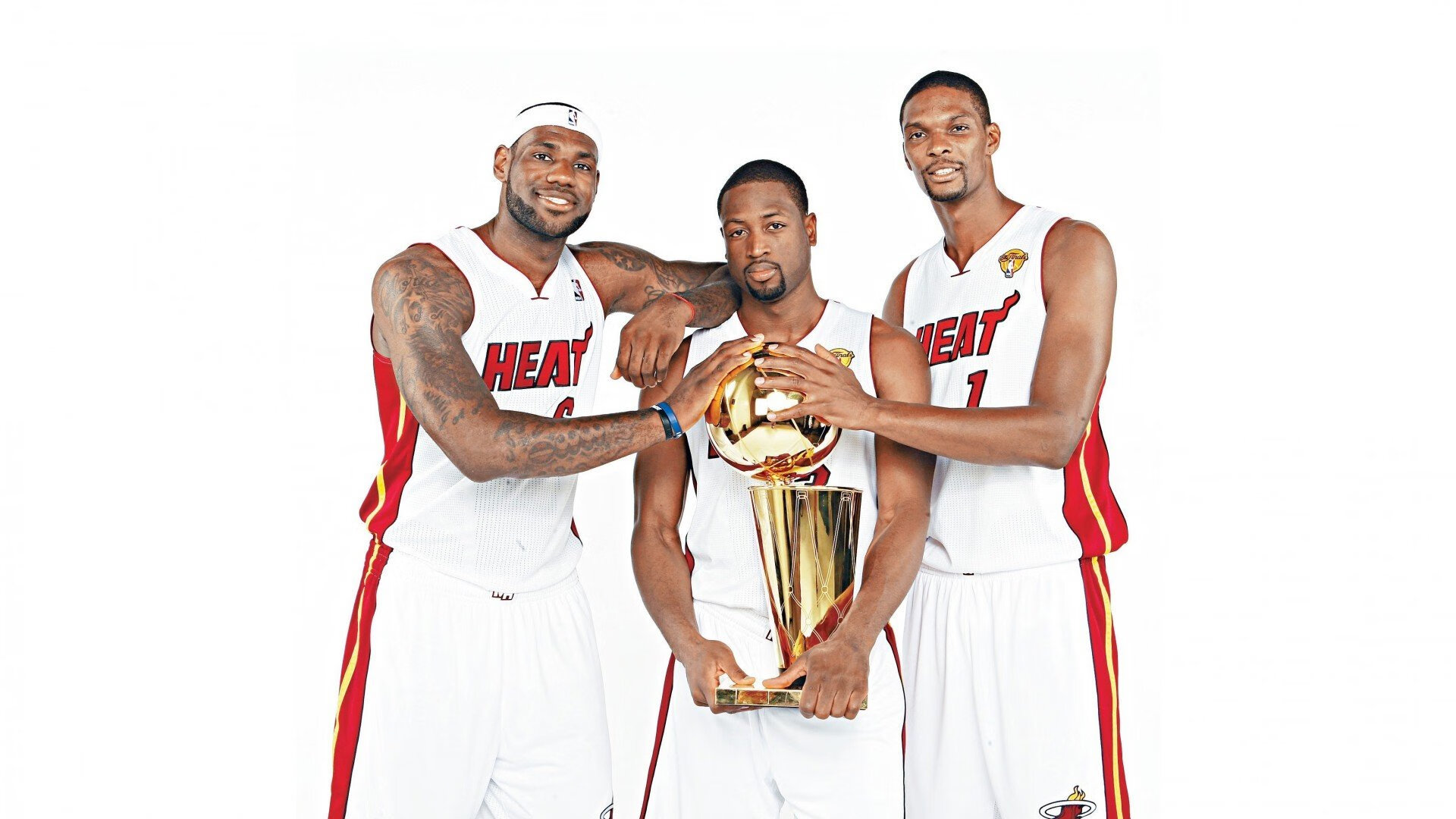 TheShy加盟热火剑指东部冠军,网友热议,超级上单能否统治NBA?